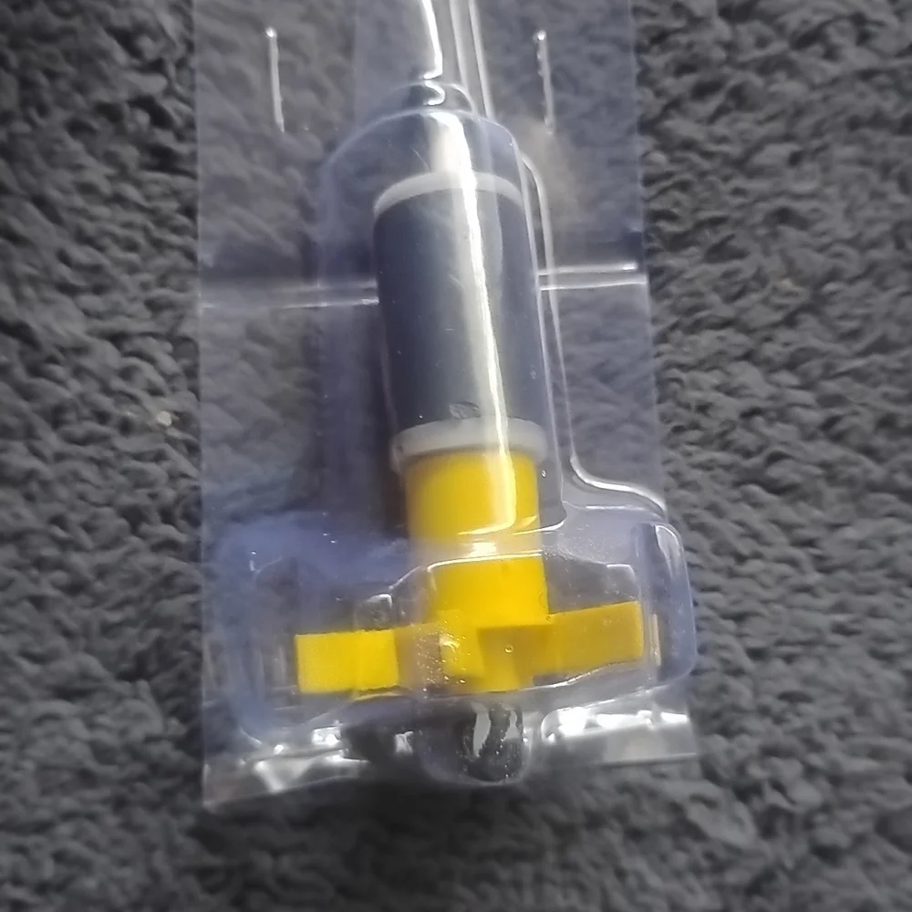 Premium Filter inPeller Shaft, Yellow and Black